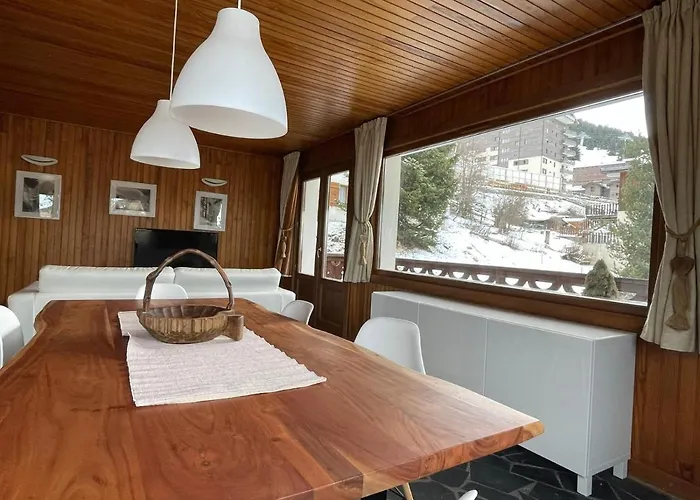 Lovely 1650 Courchevel